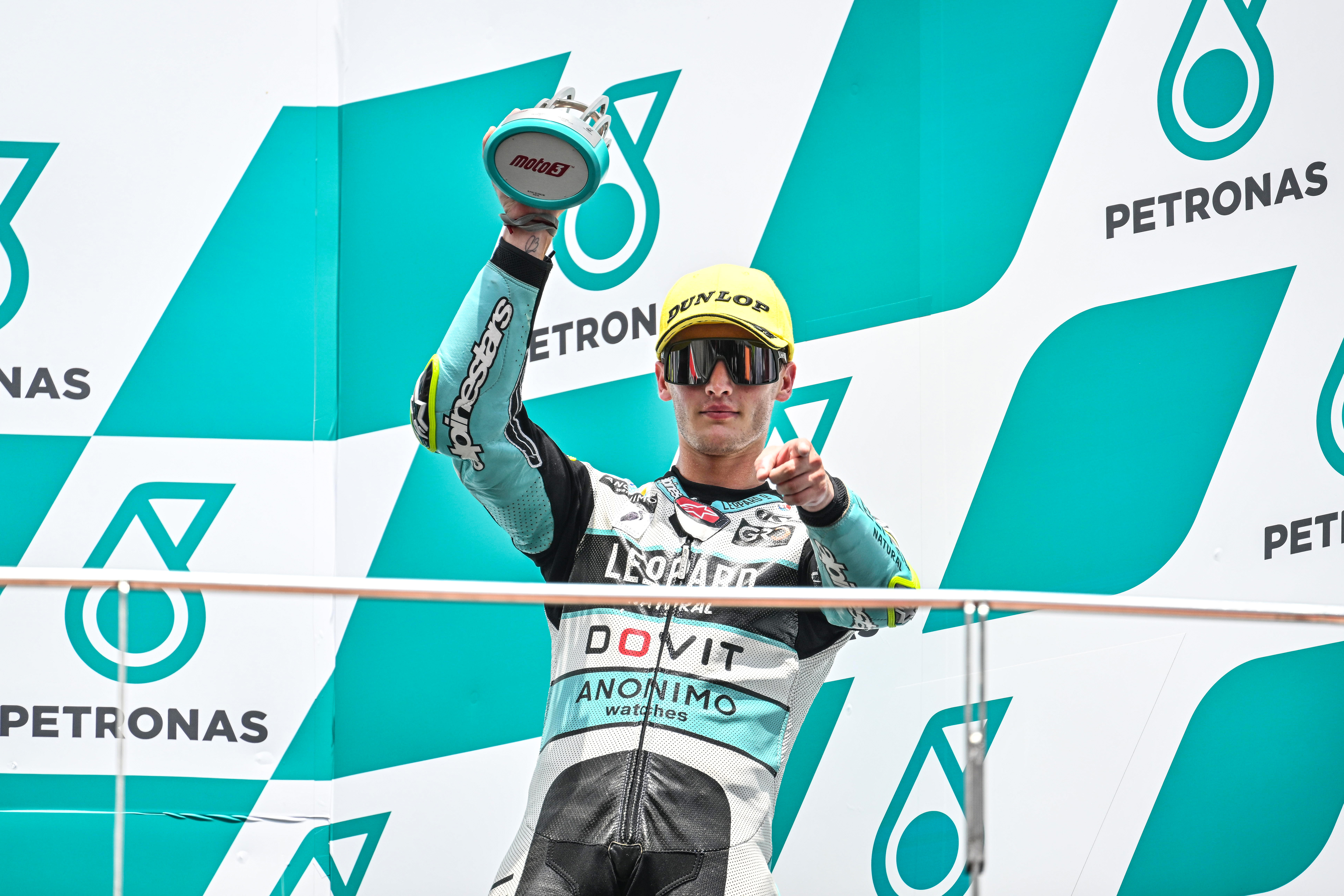 




Jaume Masià steps onto the podium in third position at Sepang



