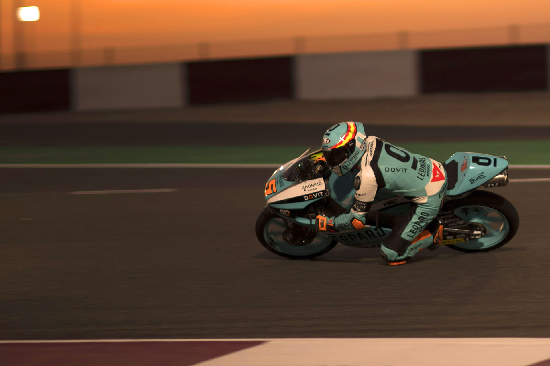 




First day of free practices in qatar for the Leopard Racing


