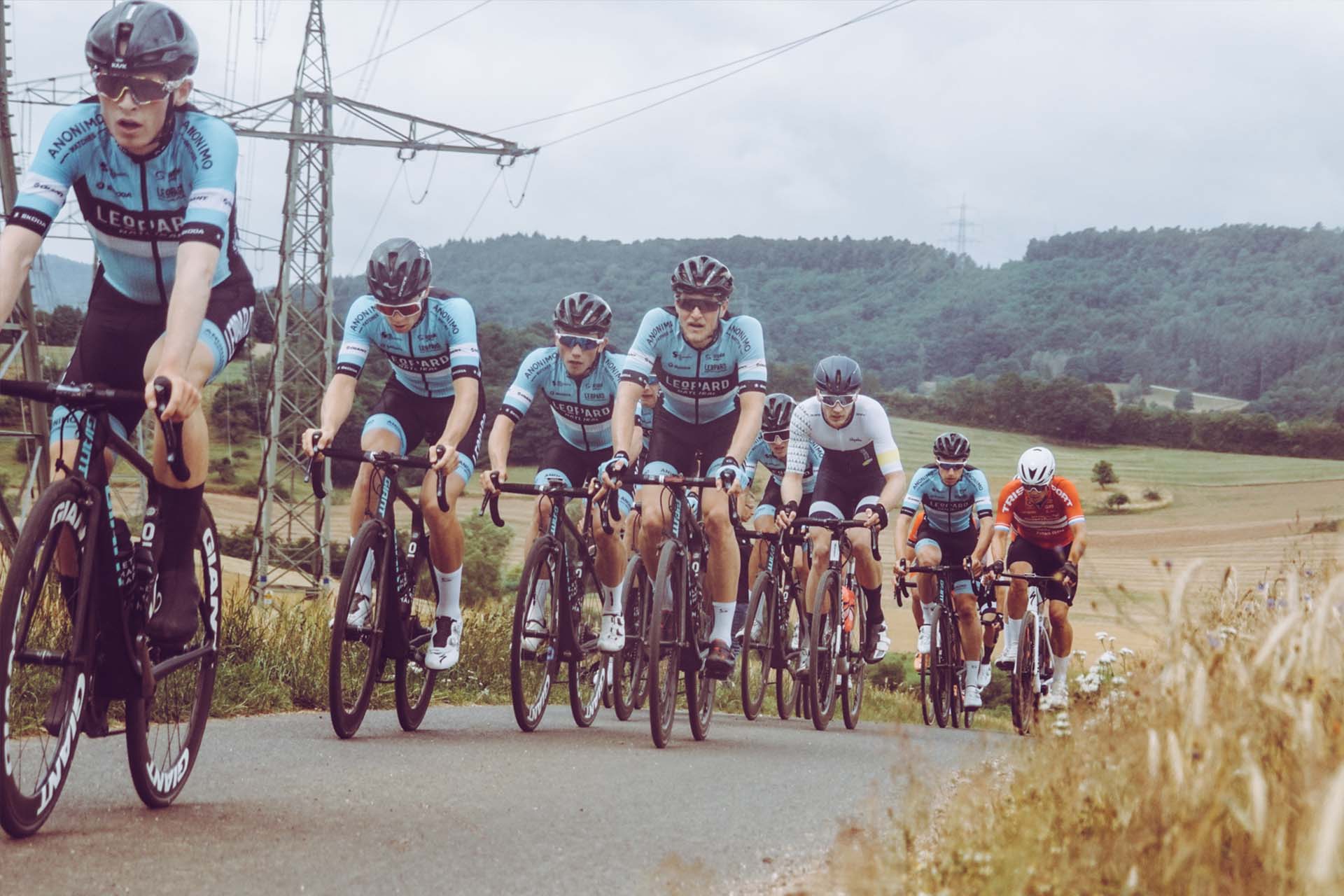 




Leopard Pro Cycling restarts season at 15th of July


