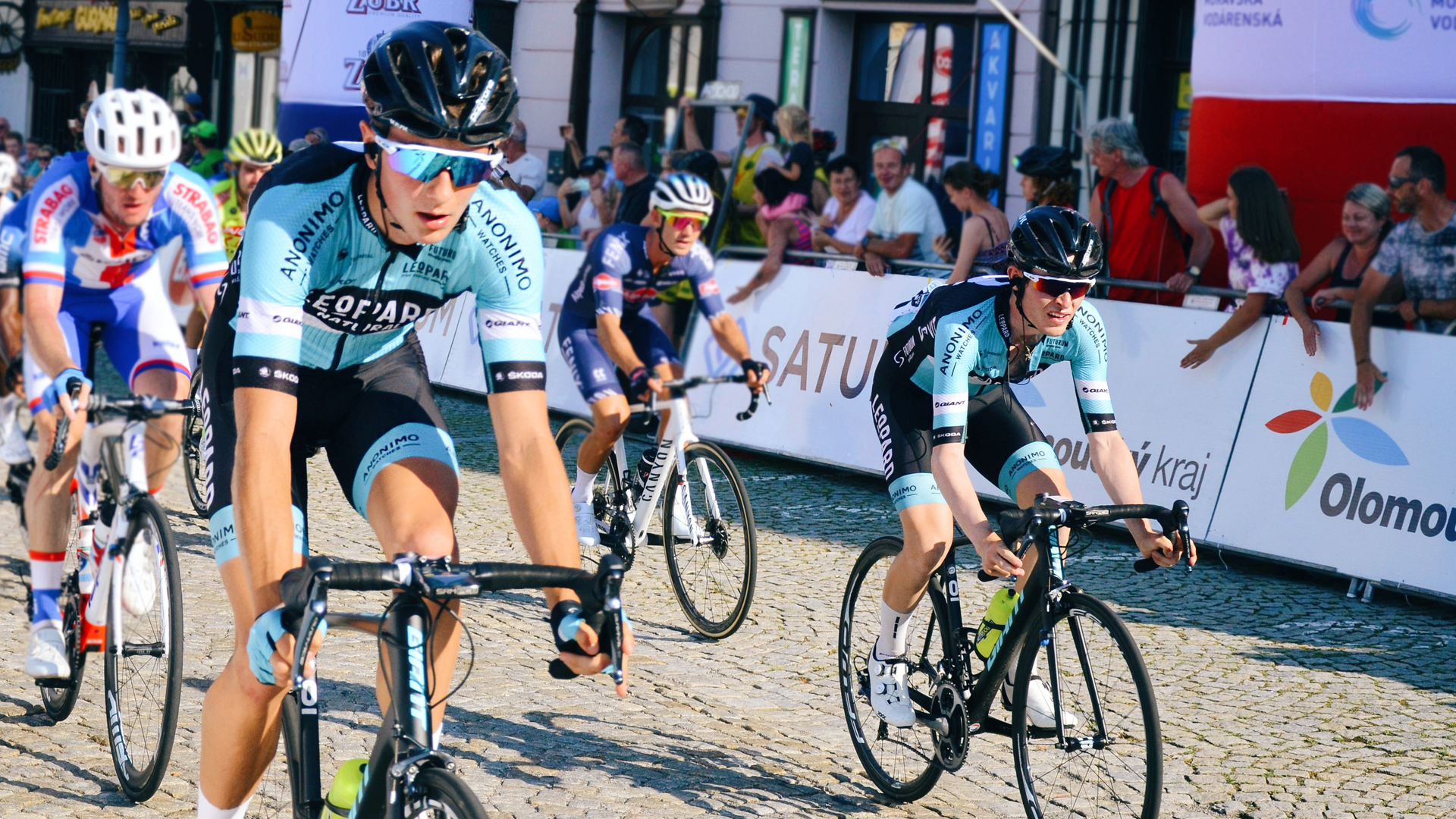 




Racing on French roads at Tour du Doubs


