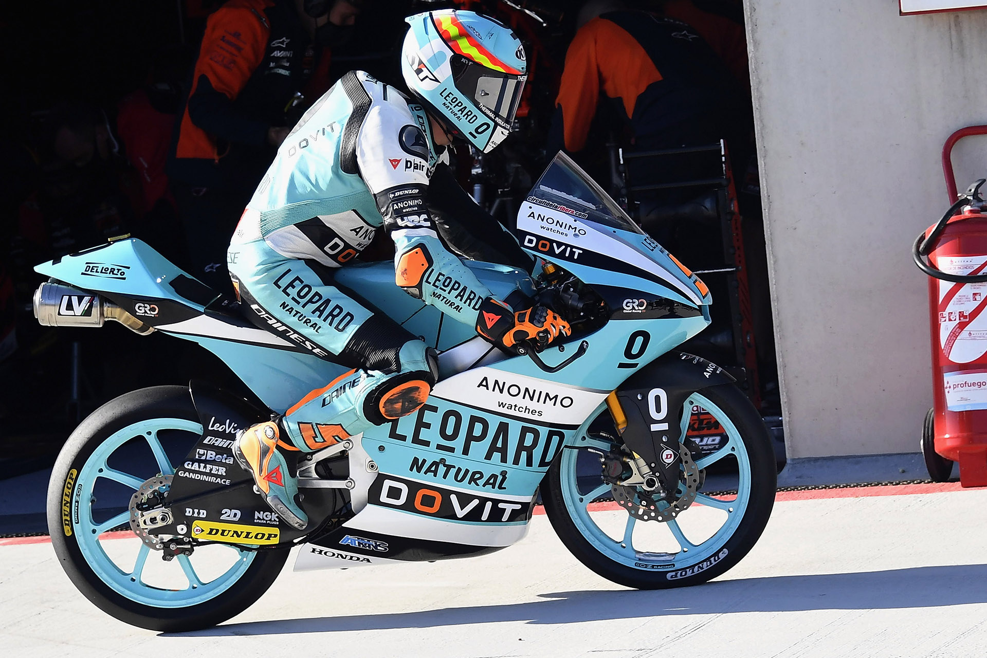 




Difficult Saturday for the Le0pard Racing in Aragon


