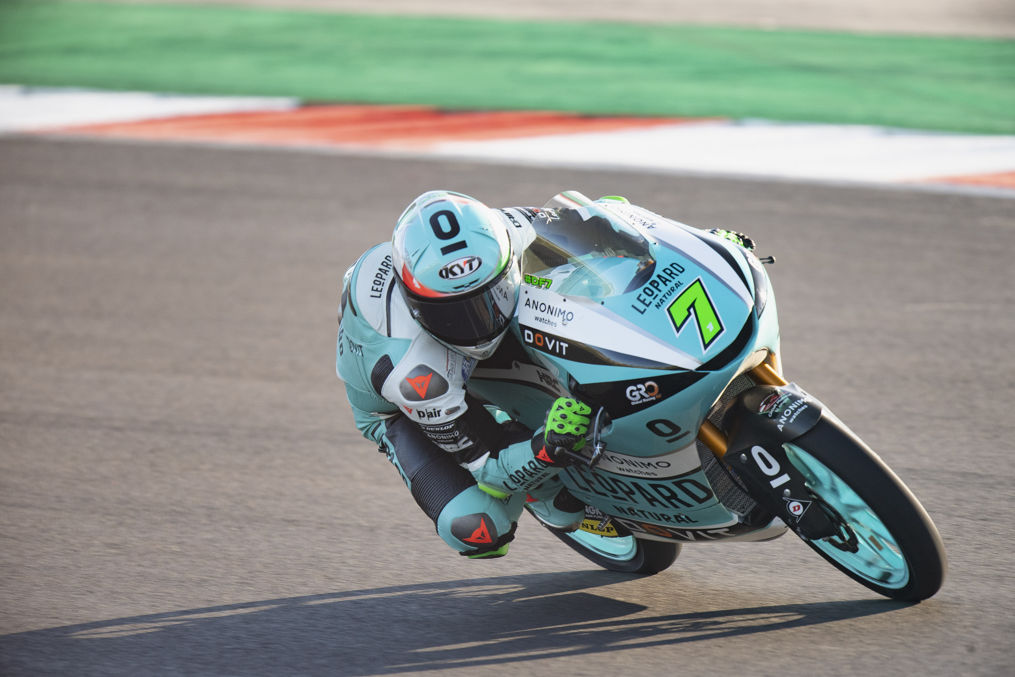 




Third row of the grid for the Le0pard Racing in Portimao 


