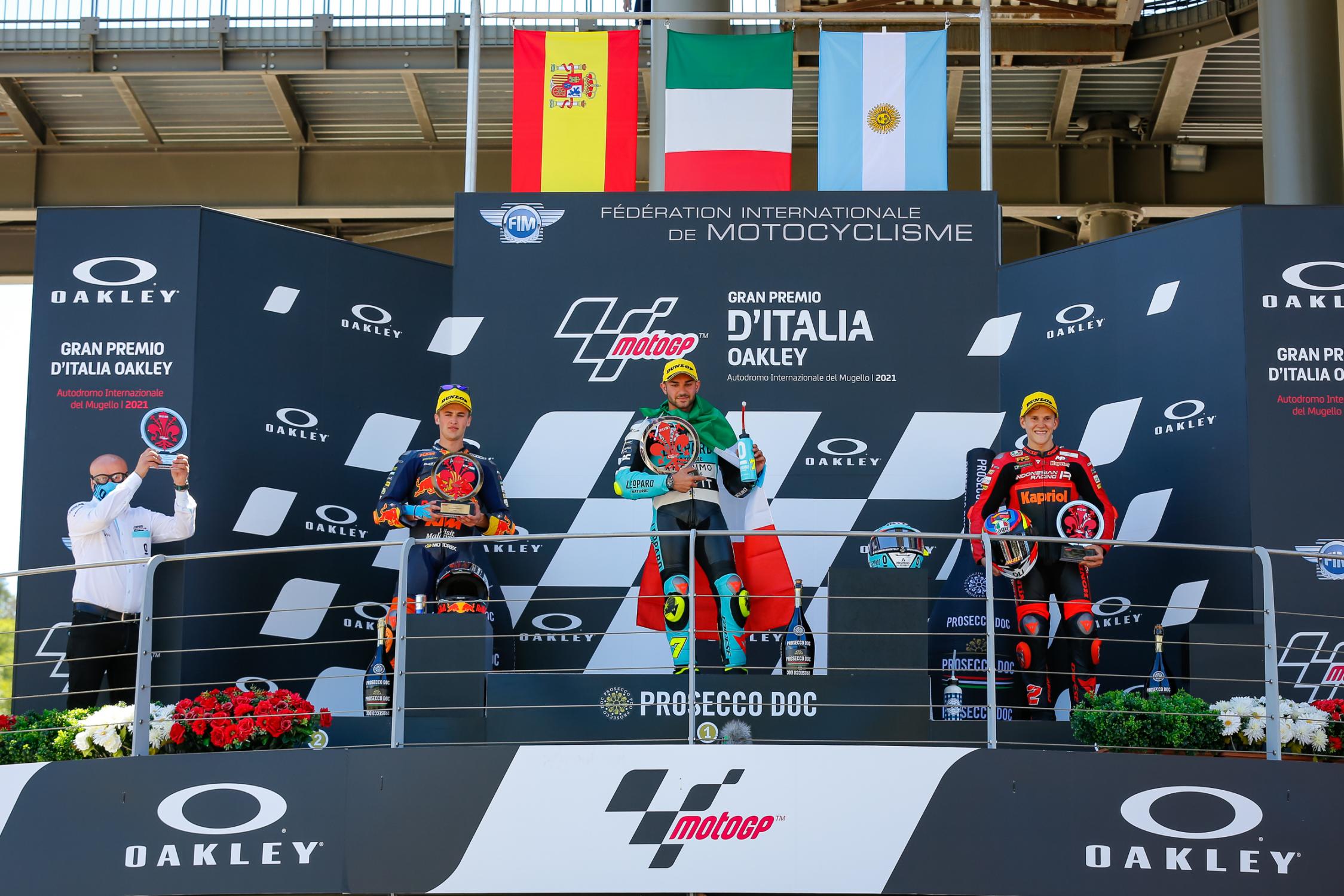 




Dennis Foggia wins in Mugello!


