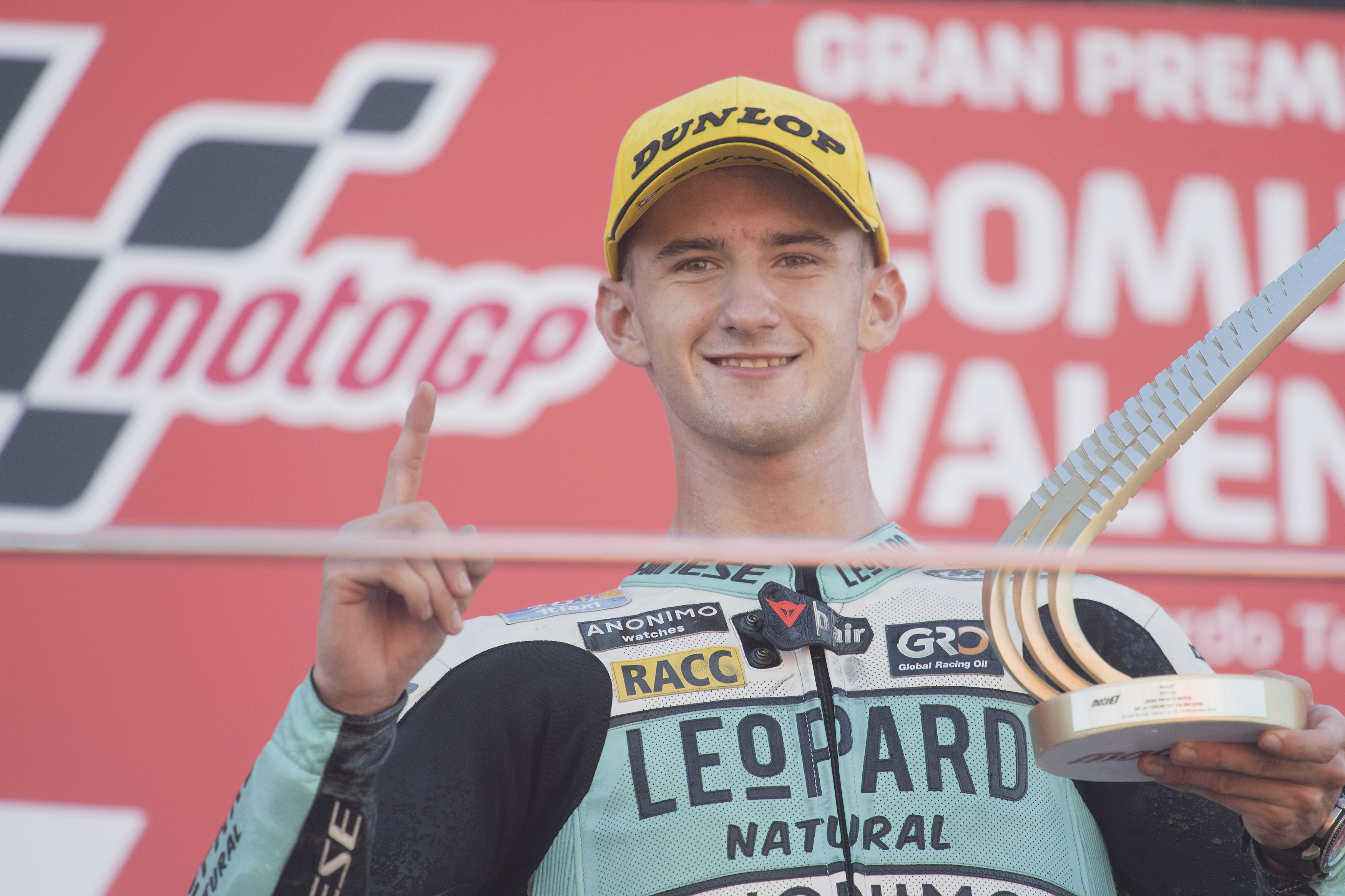 




Xavi Artigas takes maiden victory in Valencia 



