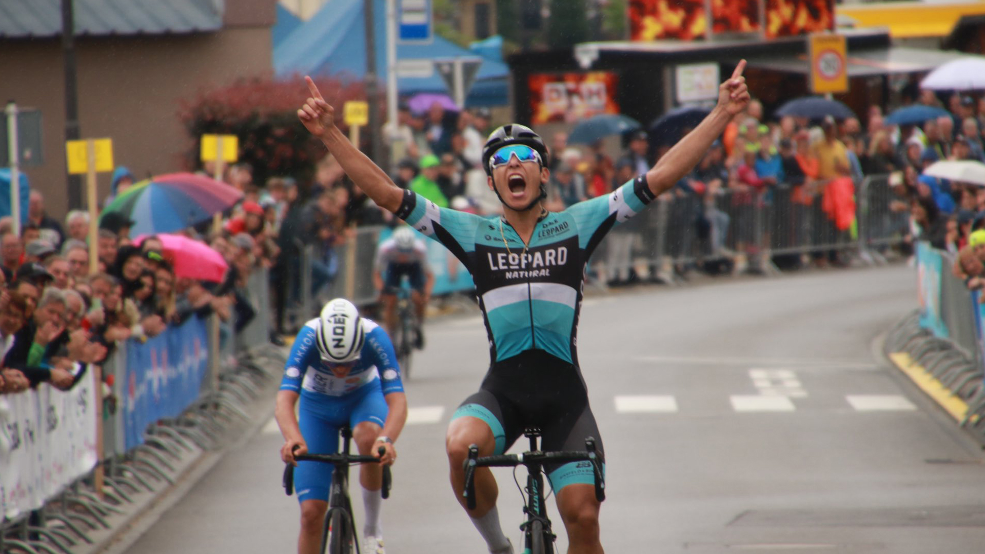 




Colin Heiderscheid is the new Luxembourgish Elite Road Race Champion!


