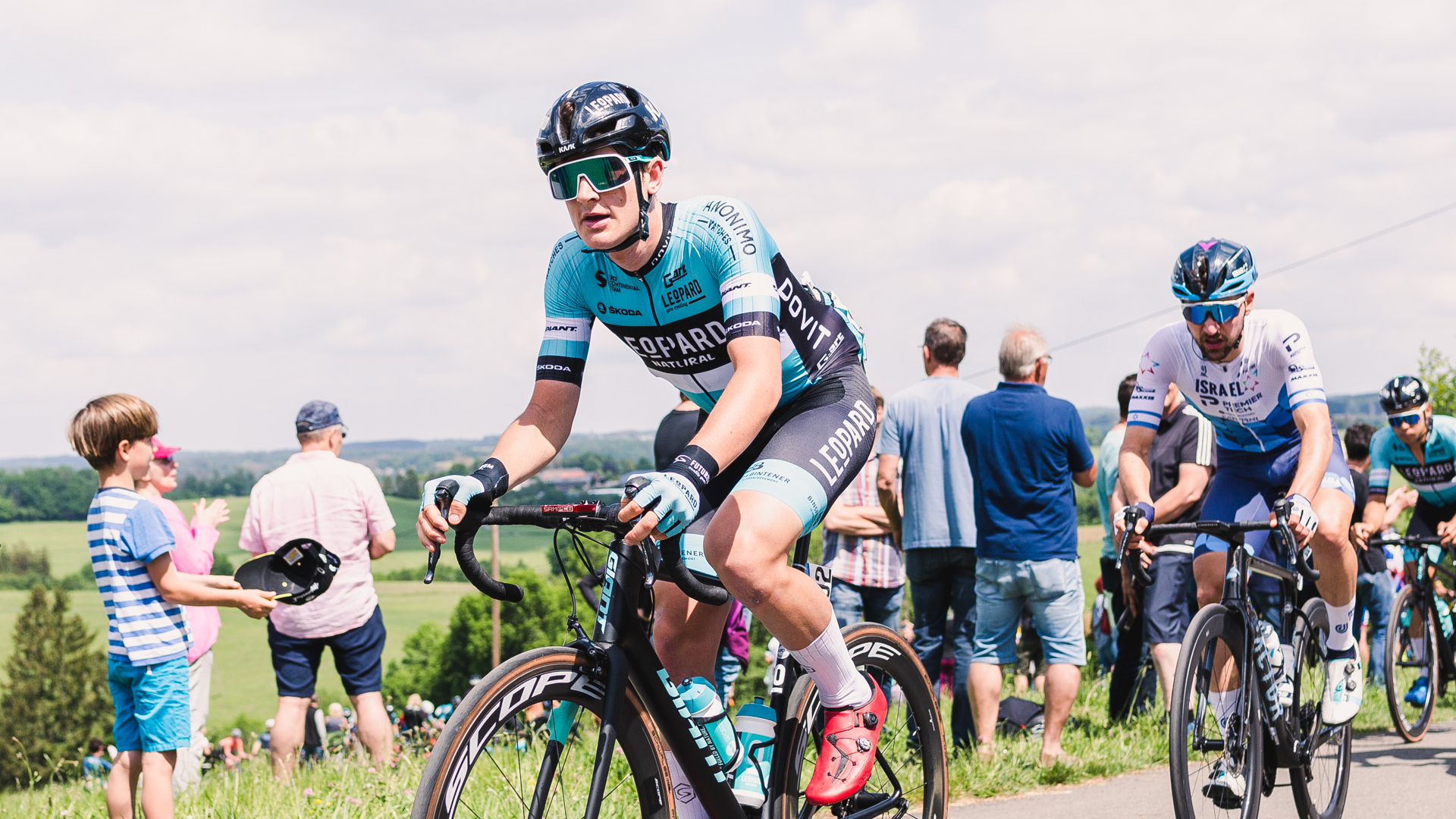 




Leopard resumes season at GP de Pérenchies


